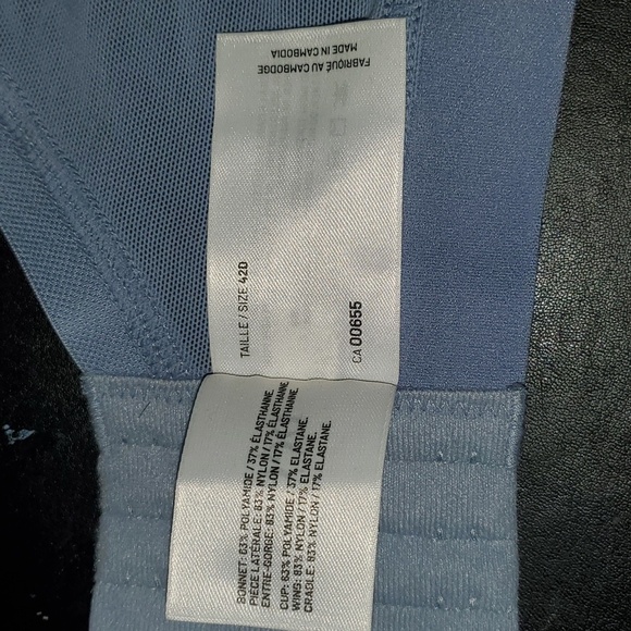 [42D] Déesse Lingerie - Powder Blue Padded Wireless Lounge Bra (NWOT) - Picture 6 of 10